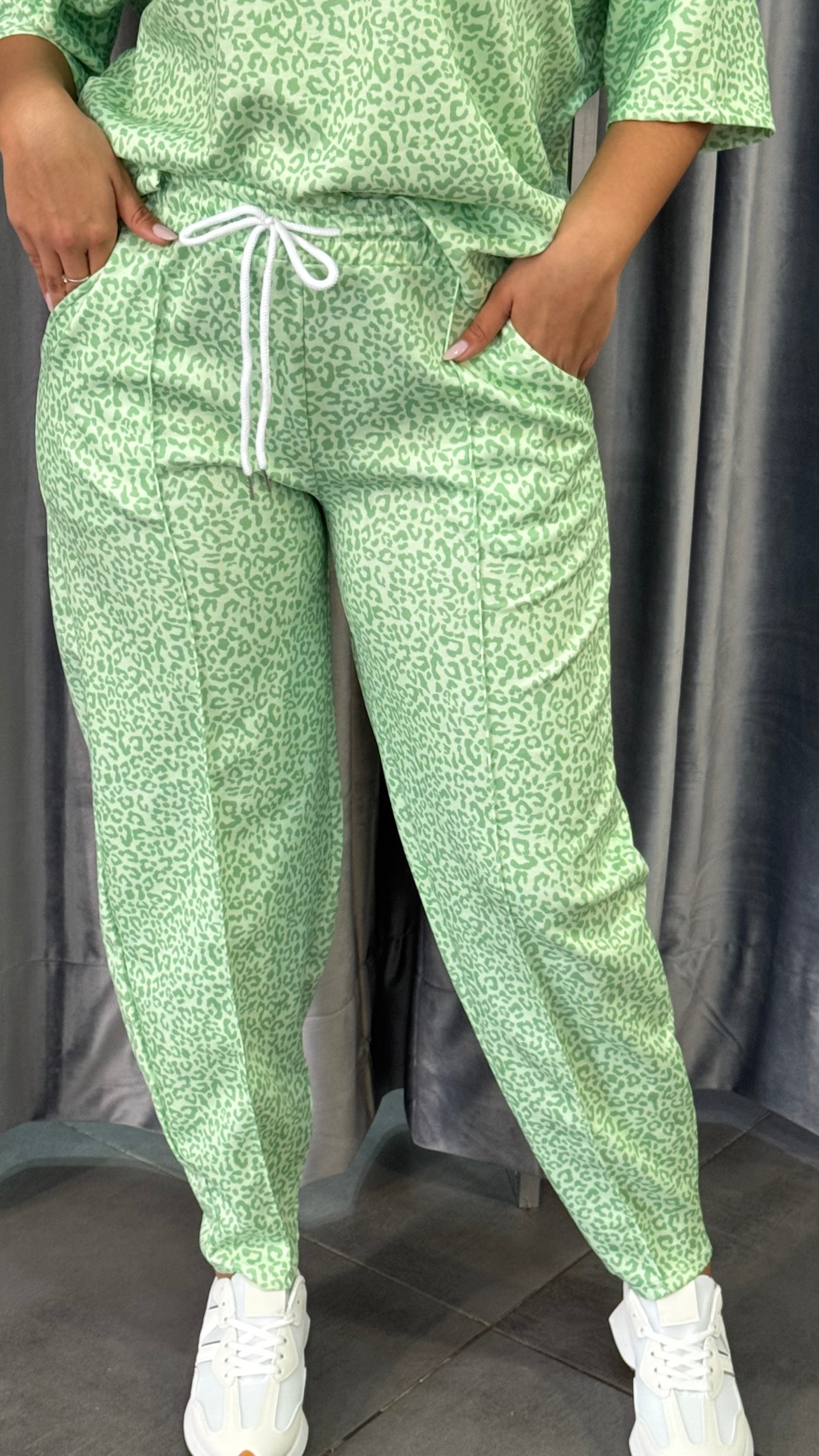 Conjunto DAURA VERDE