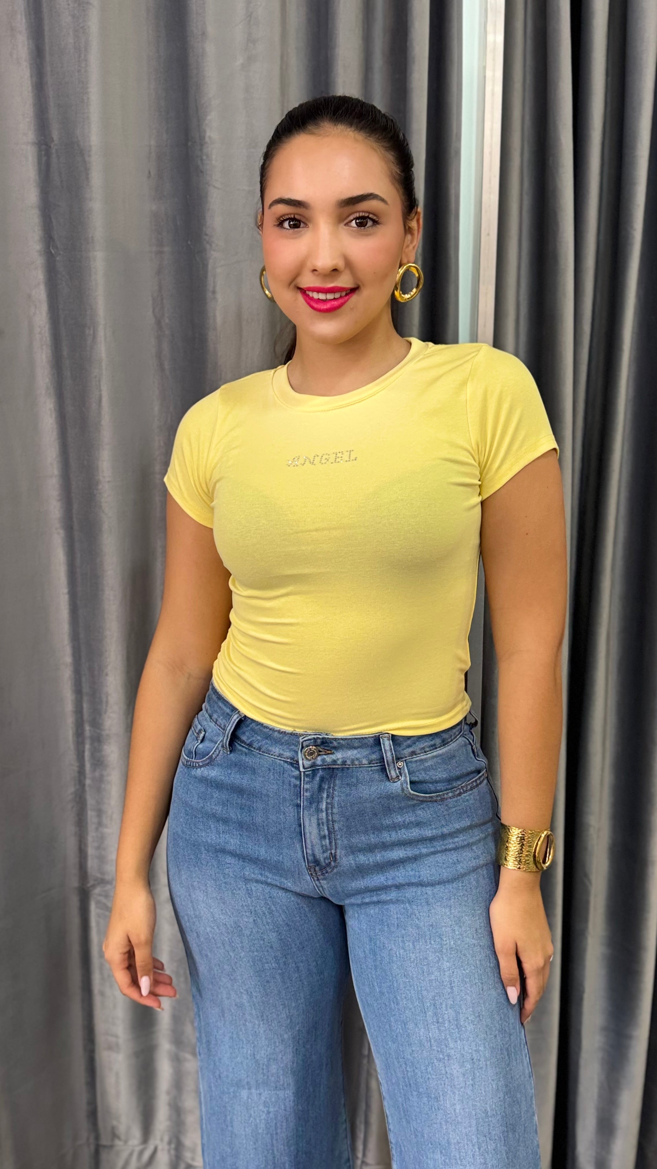 Top ÁNGEL AMARILLO