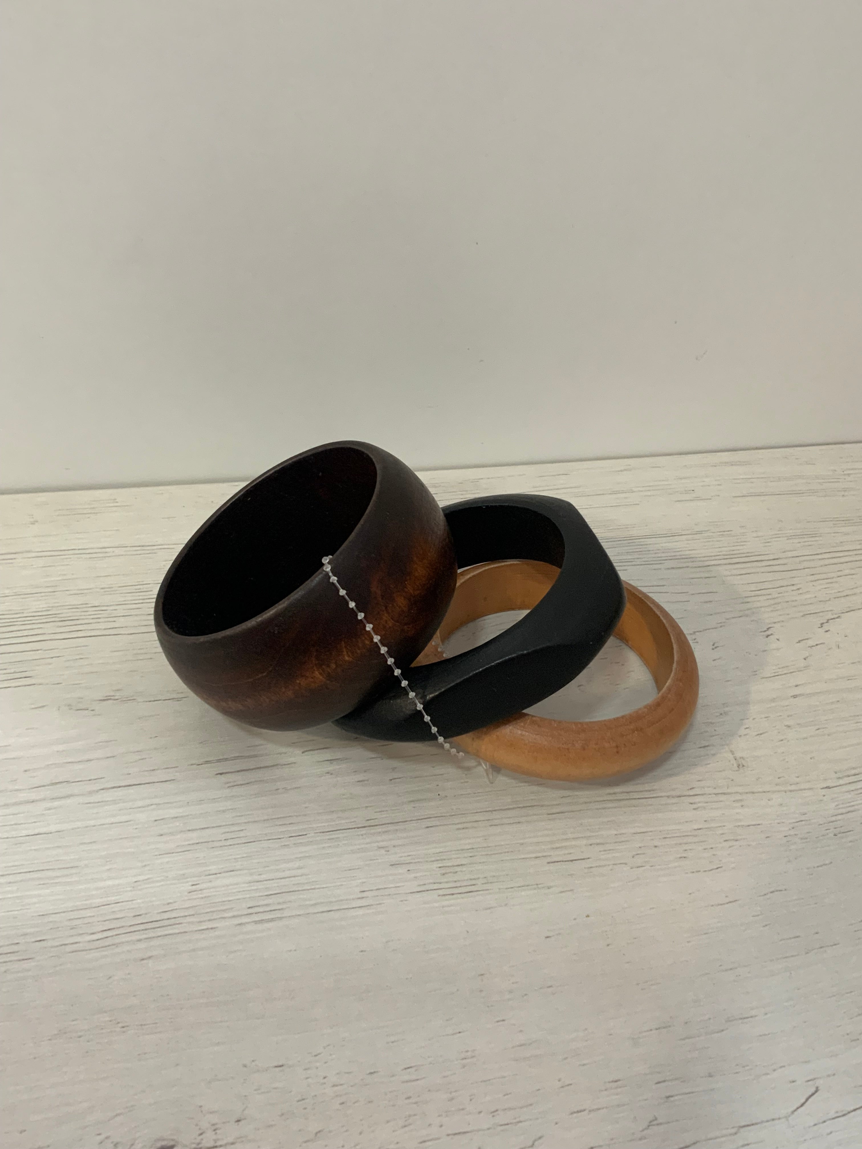 3 Brazalete de Madera