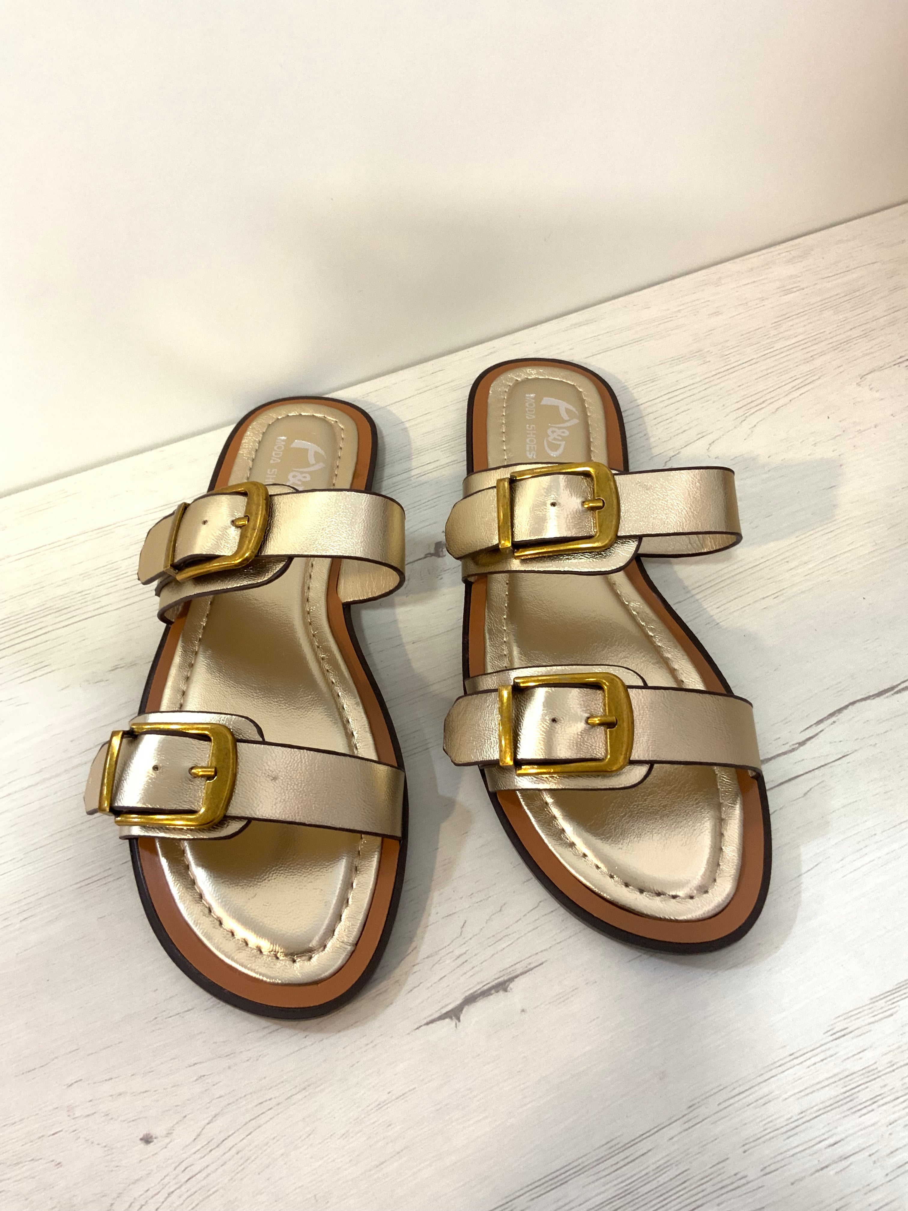 Sandalias YARELI