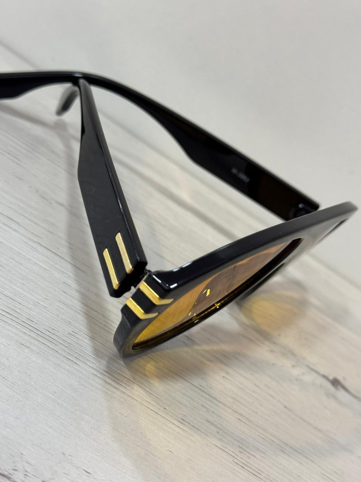 Gafas DARIAA cristal amarillo.