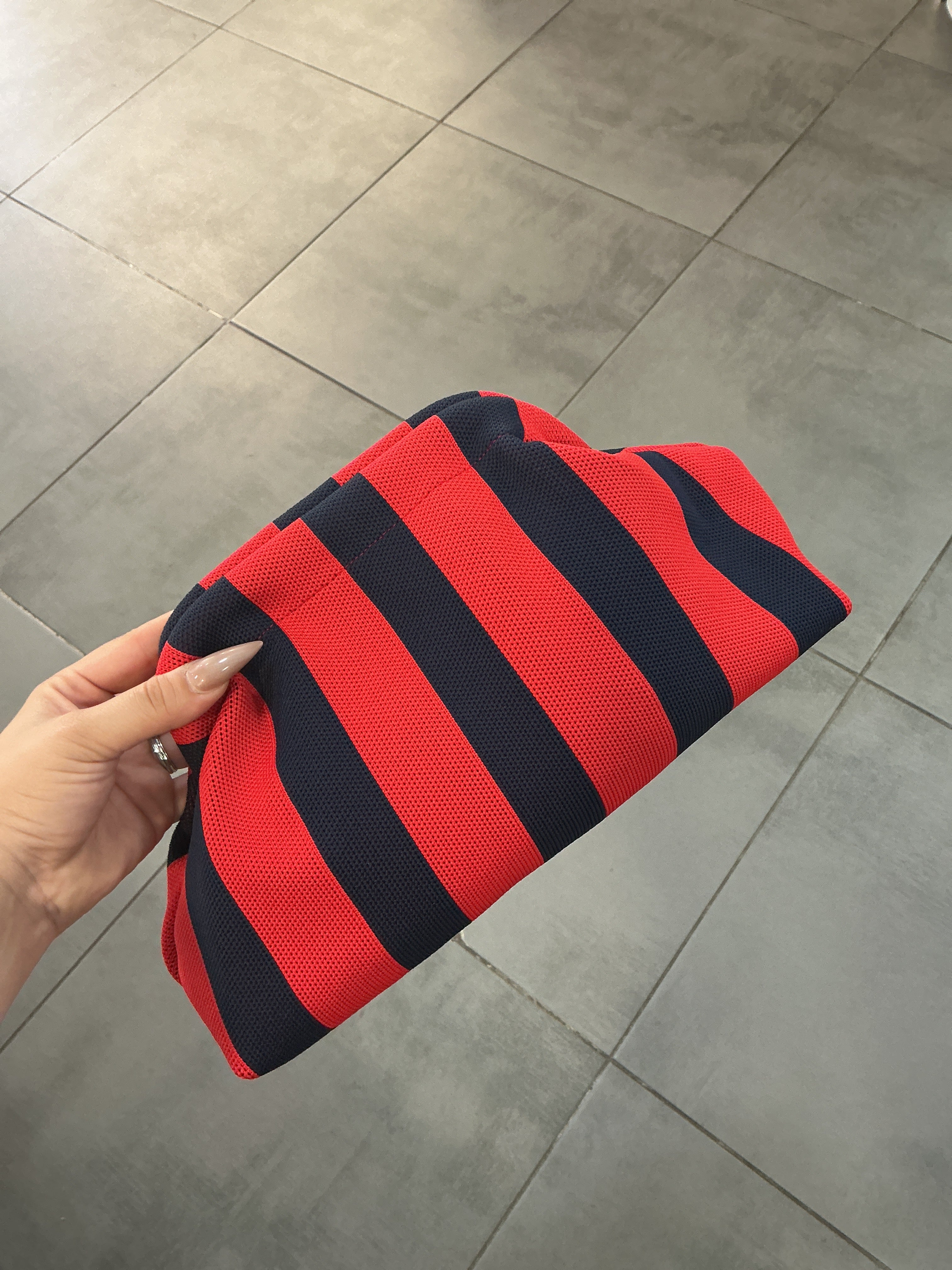 SOBRE VERANO RAYAS ROJO