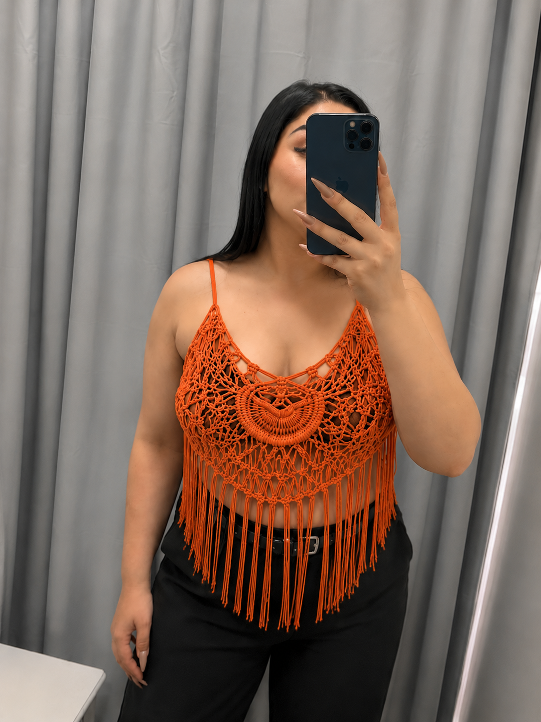 TOP MACRAMÉ NARANJA